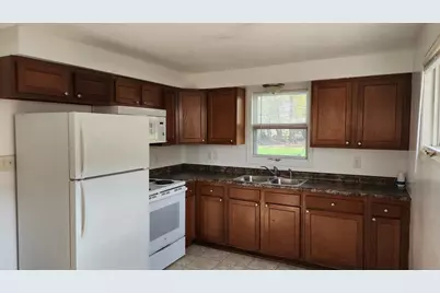 1738 Hawthorne Avenue E #1, Saint Paul, MN 55106 - Photo 5