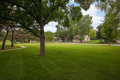 131 Windsor Court, New Brighton, MN 55112 - Photo 21