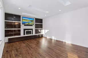 13124 April Ln, Minnetonka, MN 55305 - Photo 19