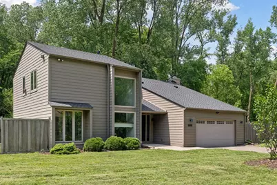 13124 April Lane, Minnetonka, MN 55305 - Photo 3