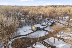 13124 April Ln, Minnetonka, MN 55305 - Photo 53