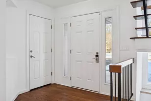 13124 April Ln, Minnetonka, MN 55305 - Photo 7