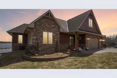 29411 Morningside Court, Lindstrom, MN 55045 - Photo 61