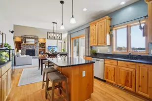 29411 Morningside Ct, Lindstrom, MN 55045 - Photo 13
