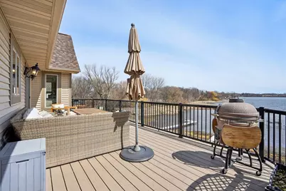 29411 Morningside Court, Lindstrom, MN 55045 - Photo 47
