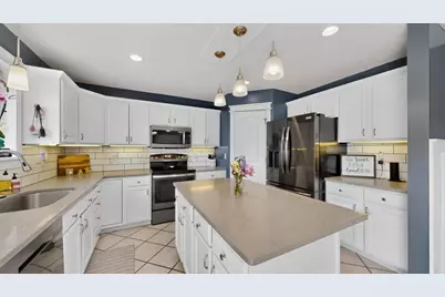 4820 Savannah Drive NW, Rochester, MN 55901 - Photo 5