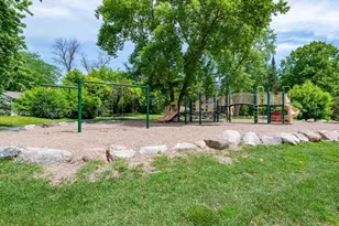 112316 Baxter Ct, Chaska, MN 55318 - Photo 31