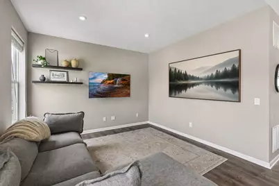 18398 Glenbridge Avenue, Lakeville, MN 55044 - Photo 13