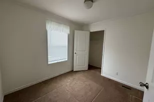 8 Holt Dr, Duluth, MN 55808 - Photo 7