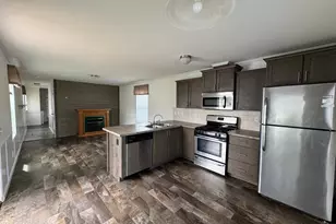8 Holt Dr, Duluth, MN 55808 - Photo 3