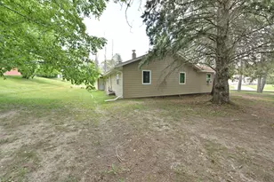 1025 SW 5th St, Grand Rapids, MN 55744 - Photo 23