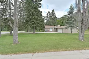 1025 SW 5th St, Grand Rapids, MN 55744 - Photo 19