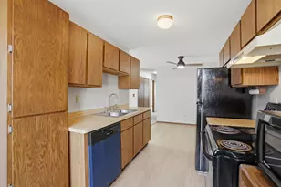 6616 83rd Ct N, Brooklyn Park, MN 55445 - Photo 13