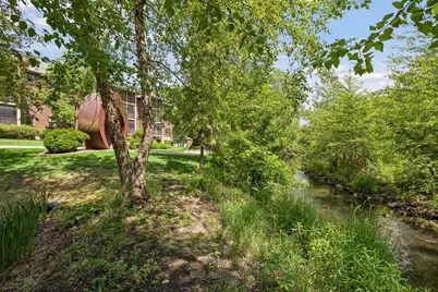 1350 Douglas Drive N #309, Golden Valley, MN 55422 - Photo 27