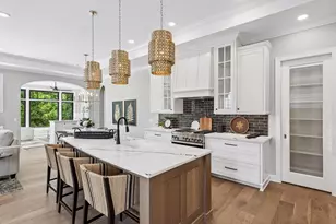 264 Wayzata Blvd E, Wayzata, MN 55391 - Photo 3