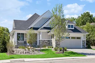 264 Wayzata Blvd E, Wayzata, MN 55391 - Photo 1
