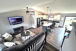 8255 384th Trail, North Branch, MN 55056 - Photo 11