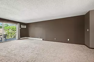 2720 Dale St N, Roseville, MN 55113 - Photo 15