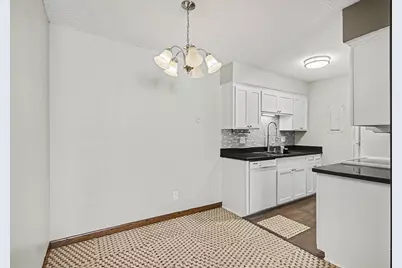 2720 Dale Street N #C313, Roseville, MN 55113 - Photo 7