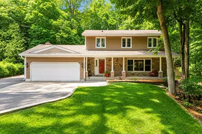 3924 Tonkawood Road, Minnetonka, MN 55345 - Photo 1