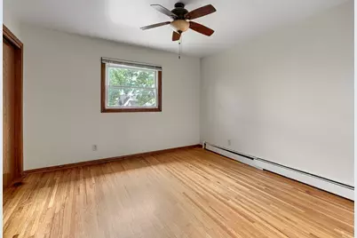 141 9th Avenue N, South Saint Paul, MN 55075 - Photo 9