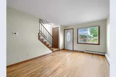 141 9th Avenue N, South Saint Paul, MN 55075 - Photo 3