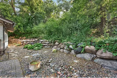 1423 June Avenue S, Golden Valley, MN 55416 - Photo 73