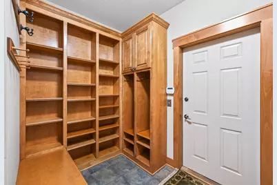 1423 June Avenue S, Golden Valley, MN 55416 - Photo 35