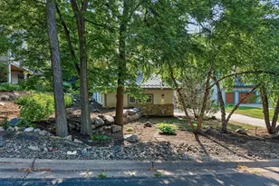 1423 June Ave S, Golden Valley, MN 55416 - Photo 67