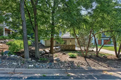 1423 June Avenue S, Golden Valley, MN 55416 - Photo 65