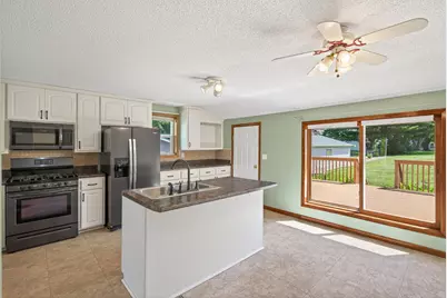 30325 Elm Street, Lindstrom, MN 55045 - Photo 13