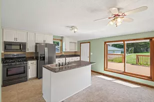30325 Elm St, Lindstrom, MN 55045 - Photo 13