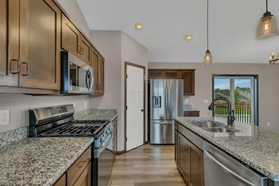 7824 Gunner Drive, Clear Lake, MN 55319 - Photo 5