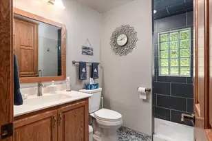 1184 Crescent Hills Dr, La Crescent, MN 55947 - Photo 9