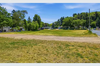 1406 Stout Road, Menomonie, WI 54751 - Photo 21