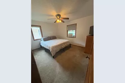 5220 Quail Avenue N, Crystal, MN 55429 - Photo 9