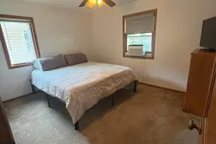 5220 Quail Ave N, Crystal, MN 55429 - Photo 9