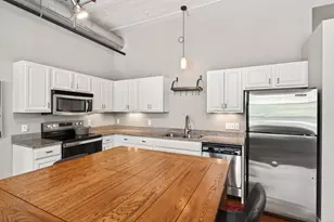 111 E Franklin Ave, Minneapolis, MN 55404 - Photo 7