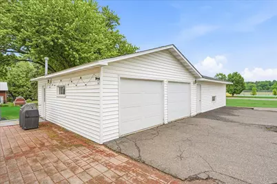 103 W 1st Street, Dresser, WI 54009 - Photo 5