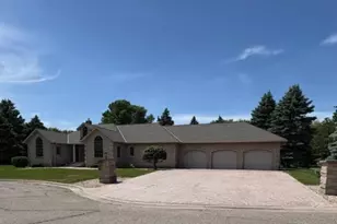 103 S 20th St, Montevideo, MN 56265 - Photo 3