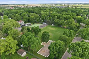 2020 7th St SW, Willmar, MN 56201 - Photo 13