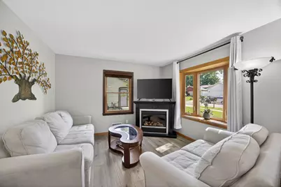 2214 2nd Avenue SW, Rochester, MN 55902 - Photo 5
