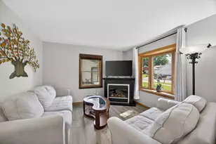 2214 2nd Ave SW, Rochester, MN 55902 - Photo 5