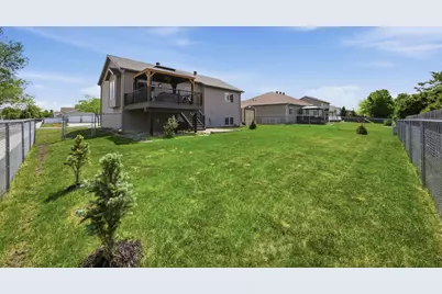 3507 Taylor Street S, Fargo, ND 58104 - Photo 5