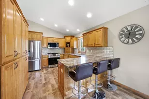 3507 Taylor St S, Fargo, ND 58104 - Photo 13