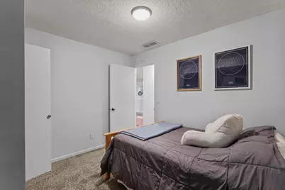 899 Park Knoll Drive, Eagan, MN 55123 - Photo 21