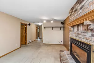 4746 141st St W, Apple Valley, MN 55124 - Photo 29
