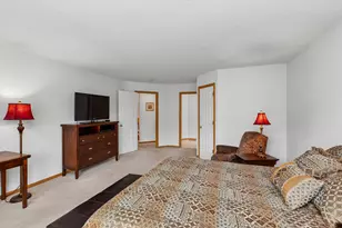 808 Winterberry Dr, Woodbury, MN 55125 - Photo 17