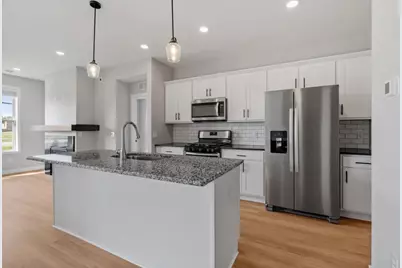 5039 Lambert Avenue NE, Albertville, MN 55301 - Photo 3