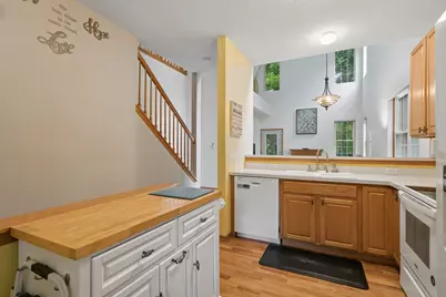 8011 Everest Lane N, Maple Grove, MN 55311 - Photo 9